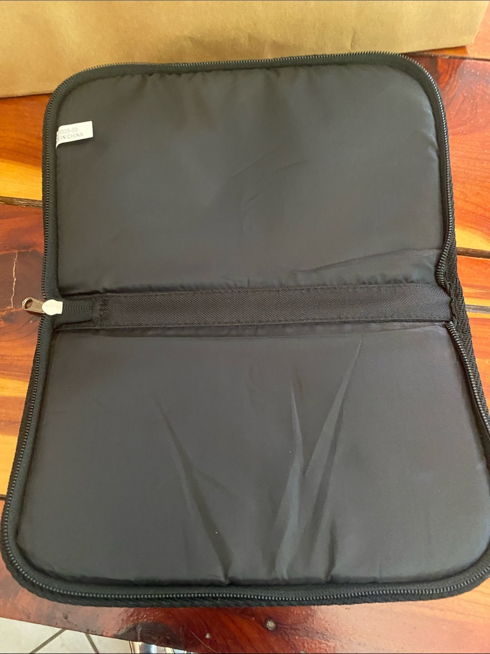 The Ruger LCR Soft Case Only - Picture 2 of 3